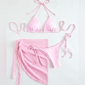 Baby Pink Bikini w/sarong included💕